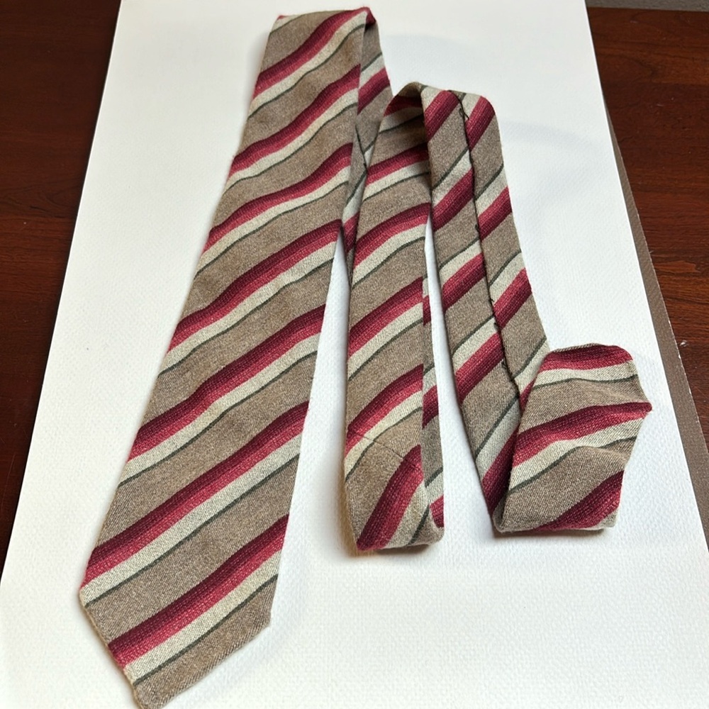 Kiton tie